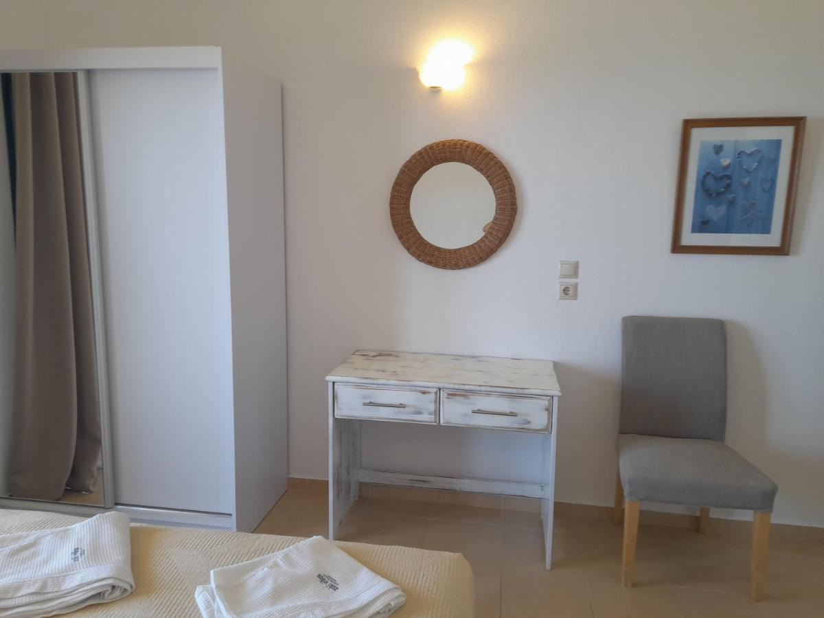 Zaki-1 Premium Villa Moni Evaggelistrias Buitenkant foto